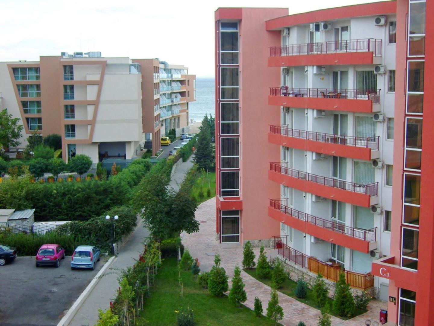 Gt Villa Astoria Apartments Elenite Εξωτερικό φωτογραφία