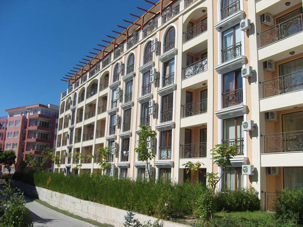 Gt Villa Astoria Apartments Elenite Εξωτερικό φωτογραφία